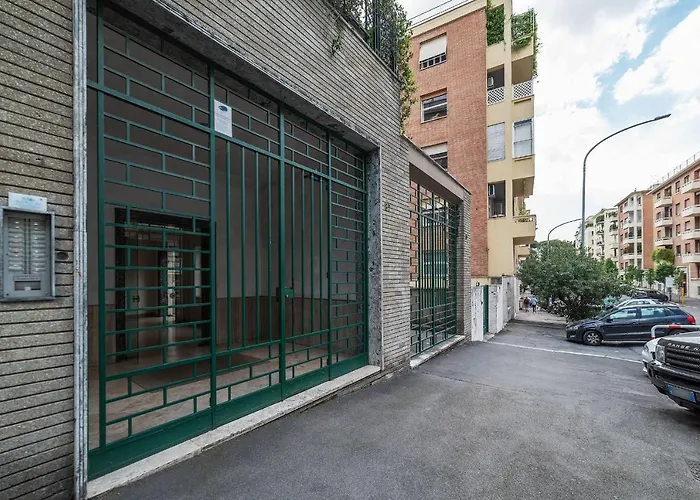 Guesthost - Sapienza & Borghese Comfy Apartamento