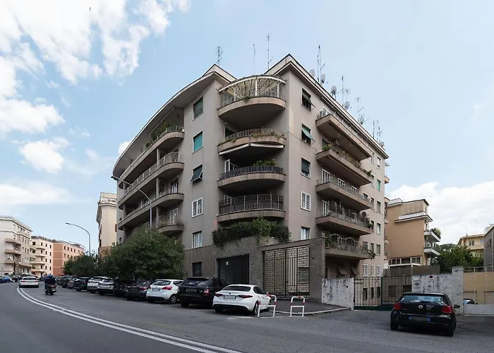 Apartamento Guesthost - Sapienza & Borghese Comfy