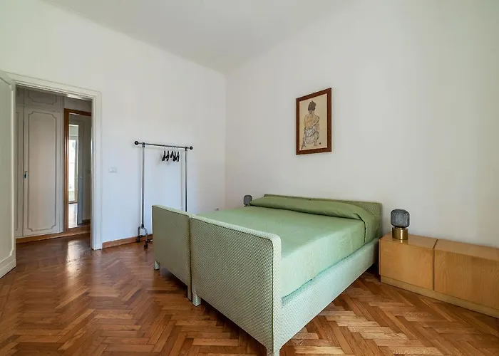 Guesthost - Sapienza & Borghese Comfy
